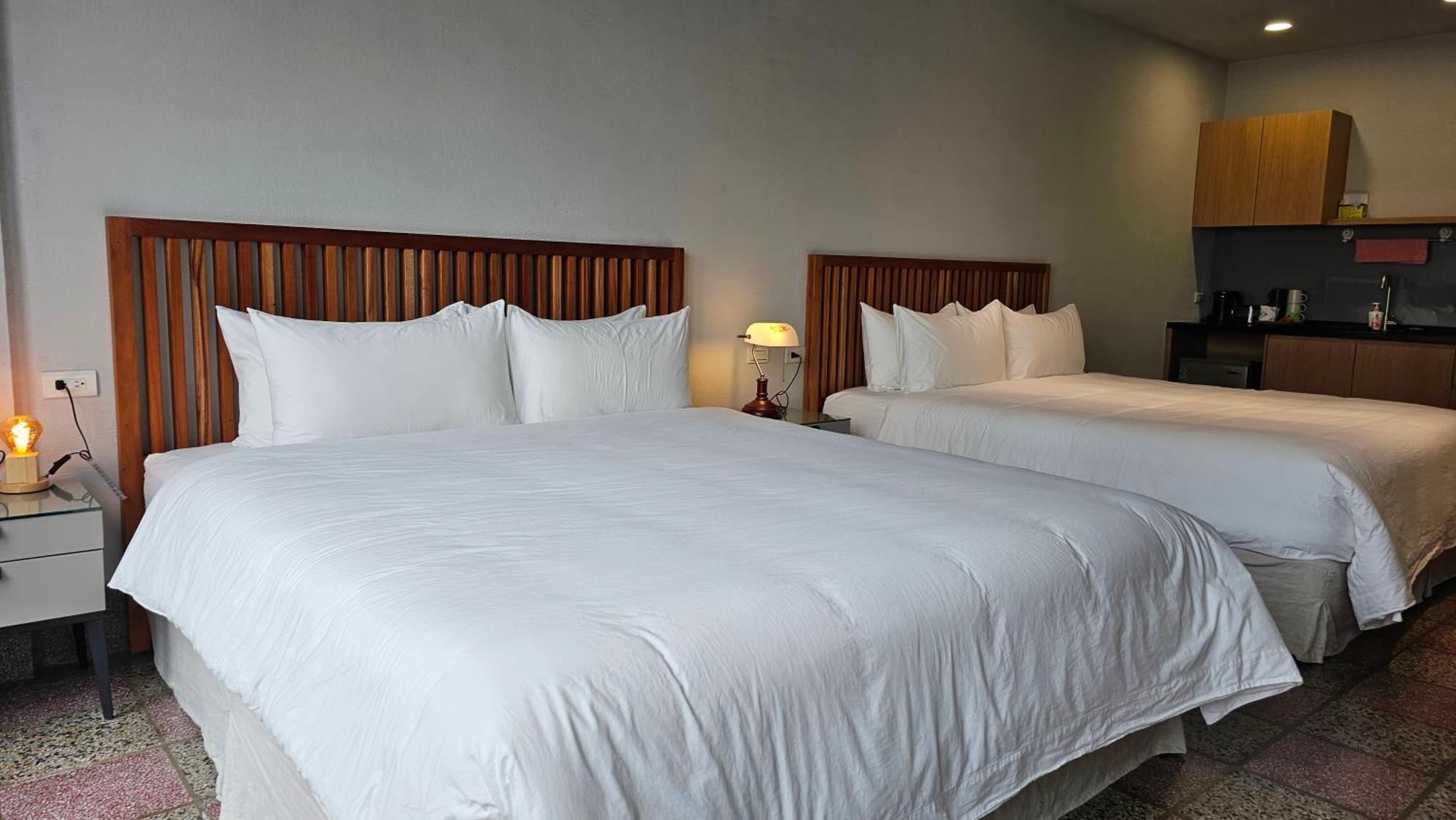 璿 旅 Syuan Hotel Тайнань Экстерьер фото